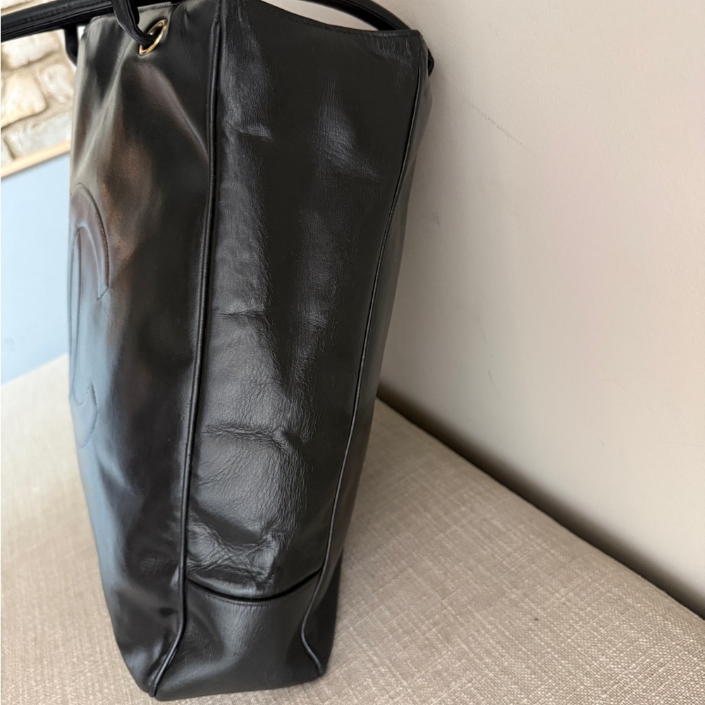 Chanel Vintage CC Shopping Tote - Picture 3 of 14